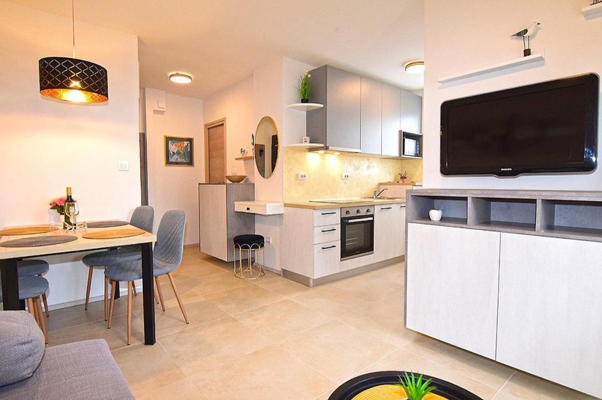 Sole Pula Apartman-Near Beach Luaran gambar